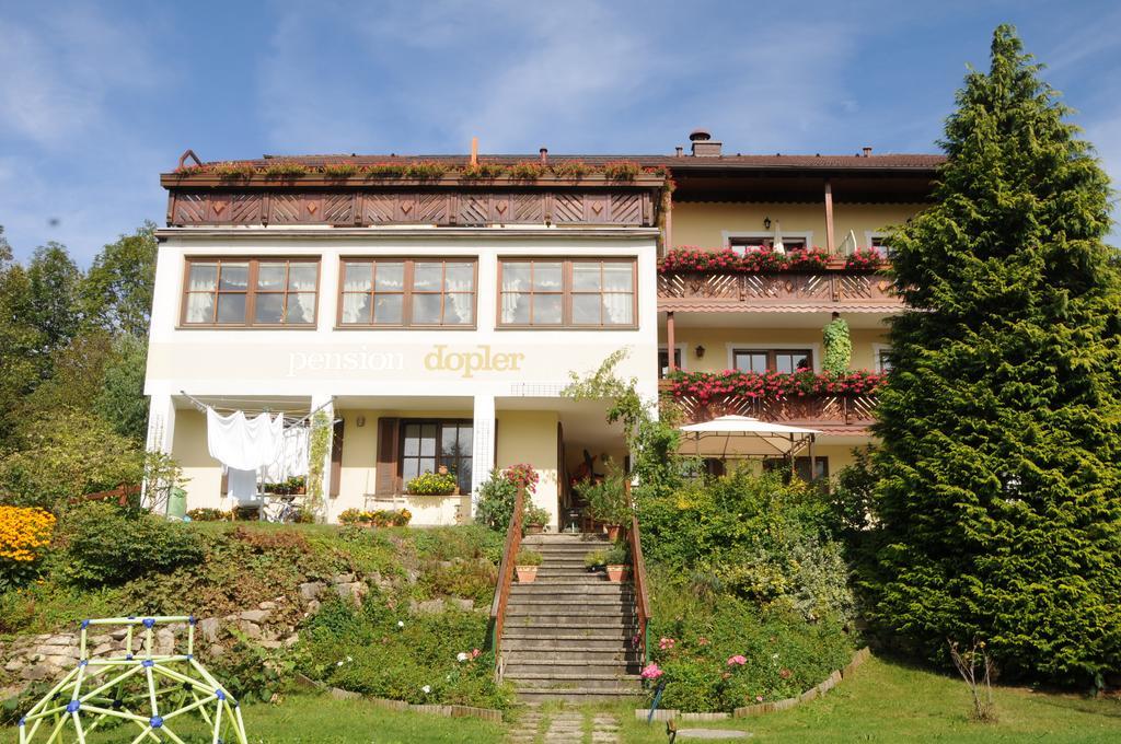 Geniesserpension Dopler - Zur Schonen Au Bad Schönau エクステリア 写真